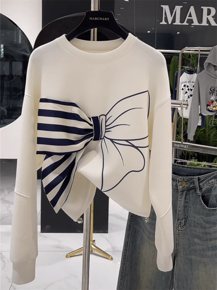 Oversized Pullover Sweatshirt with Statement Butterfly Design for Women