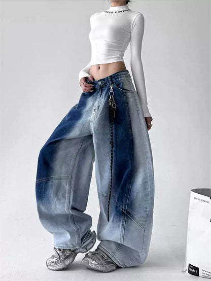 Vintage Jeans aus gewaschenem, geschwungenem Denim mit Farbverlauf für Damen