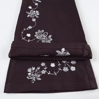 Vaqueros acampanados con bordados vintage para mujer