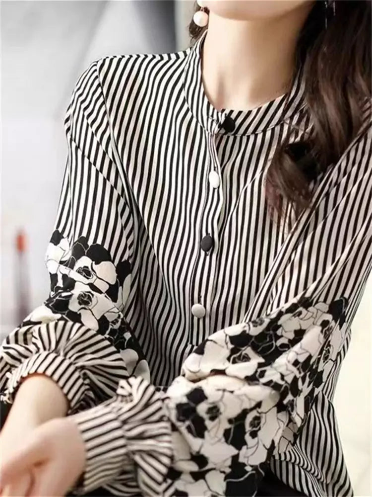 Blusa de gasa a rayas con mangas farol y diseño estampado para mujer