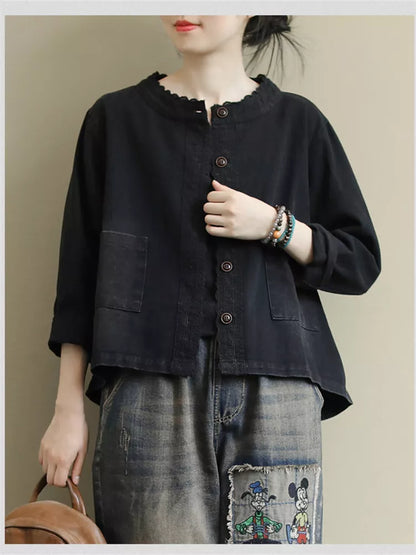 Schwarze, bestickte kurze Damenjacke aus Baumwoll-Denim