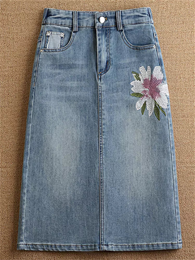 Trendy Embroidered Denim Pencil Skirt with Elastic High-Waist & Back Slit