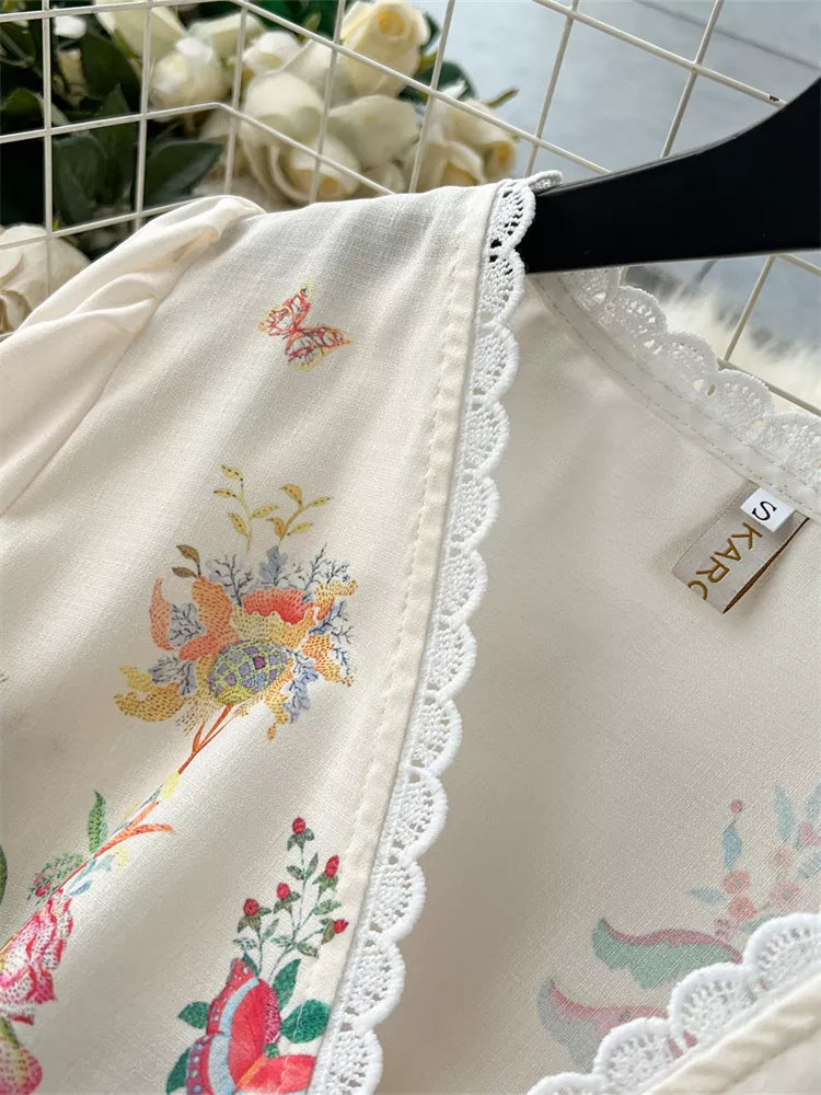 Maxikleid im französischen Stil mit V-Ausschnitt, Spitzenbesatz und Blumenmuster für Damen