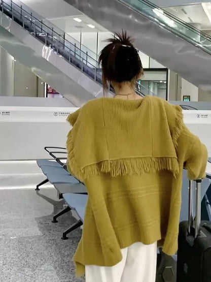 Cárdigan de punto extragrande con flecos y solapa grande de moda