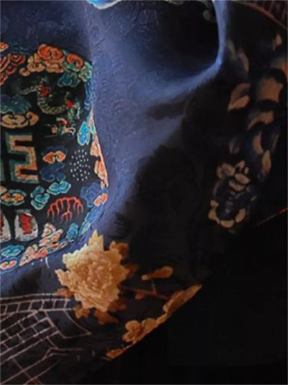 Kurze Vintage-Jacke im chinesischen Stil mit fließenden Ärmeln