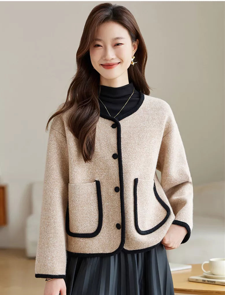 Kurze Wolljacke mit Farbblockmuster für Damen