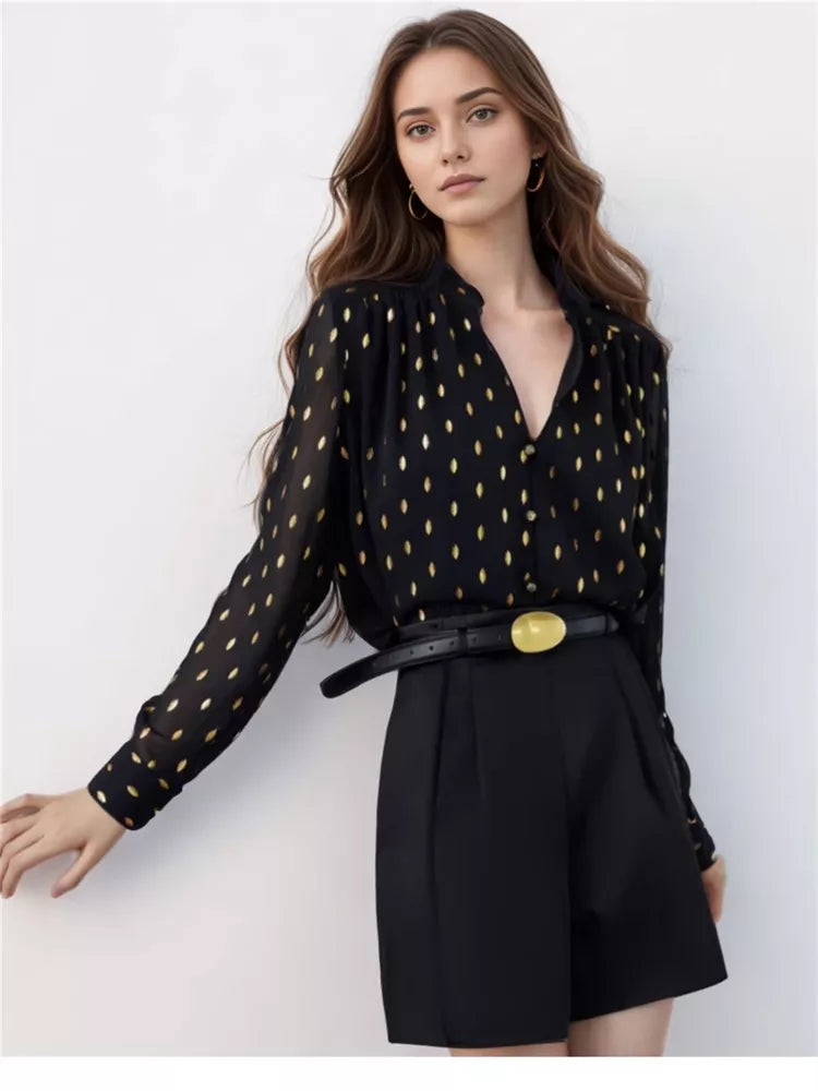 Blusa de gasa con estampado de hojas doradas para mujer y cuello alto