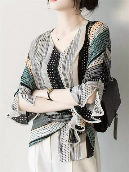 Stilvolle asymmetrische Chiffonbluse mit Bindegürtel und V-Ausschnitt für Damen