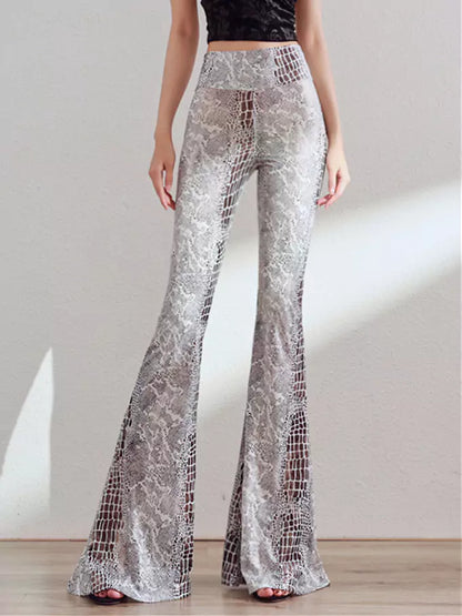 Pantalones acampanados de cintura alta con estampado de serpiente y alta elasticidad, con largo extendido y estampado dorado.