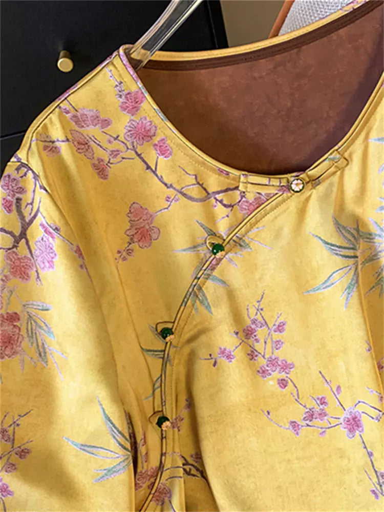 Blusa asimétrica de satén jacquard estilo chino para mujer con botones de rana