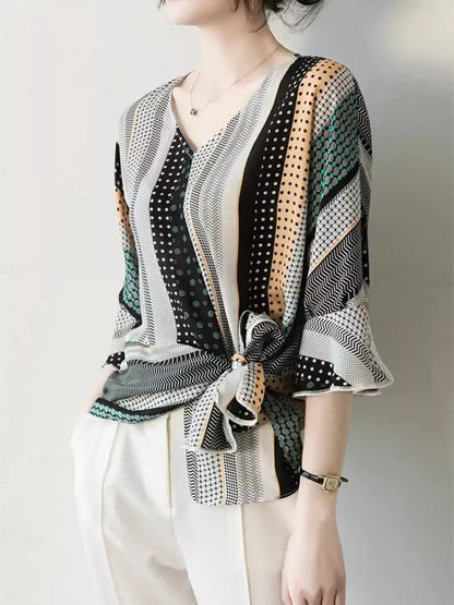 Stilvolle asymmetrische Chiffonbluse mit Bindegürtel und V-Ausschnitt für Damen