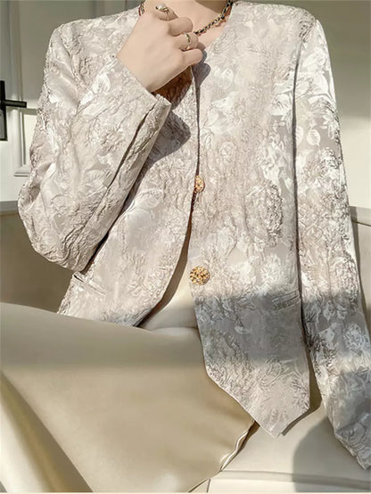 Elegante aprikosenfarbene Jacquard-Jacke mit Rundhalsausschnitt und orientalischem Design