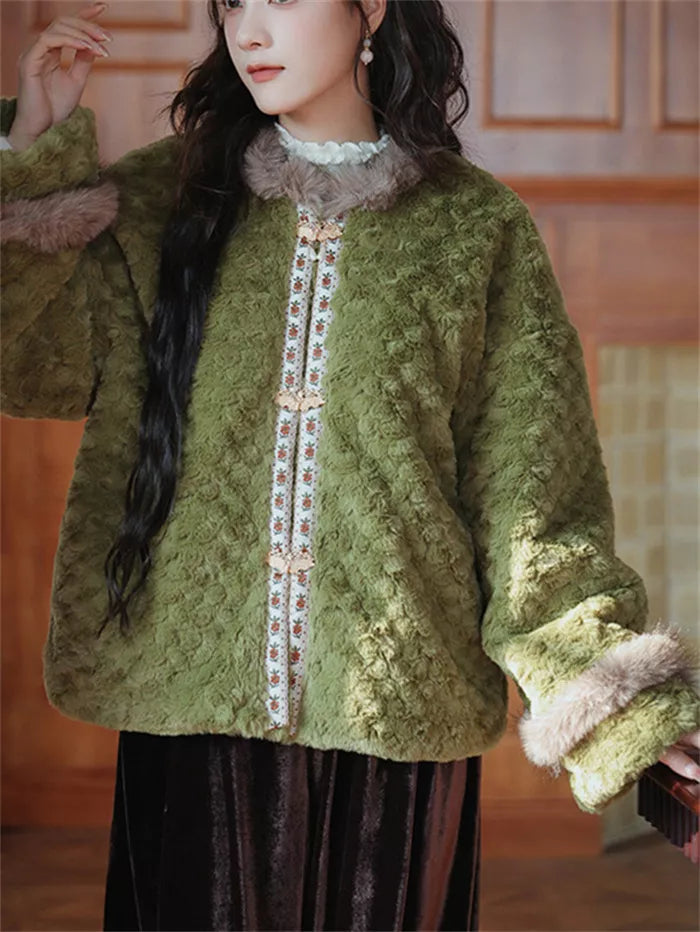 Women's Vintage Green Faux Fur Jacket Chinese Style Plush Coat with Butterfly Clasps