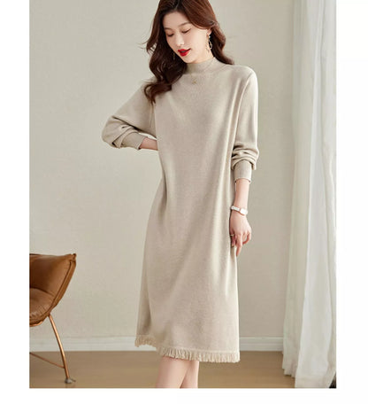 Strickkleid mit Quasten, das über das Knie reicht, für Damen