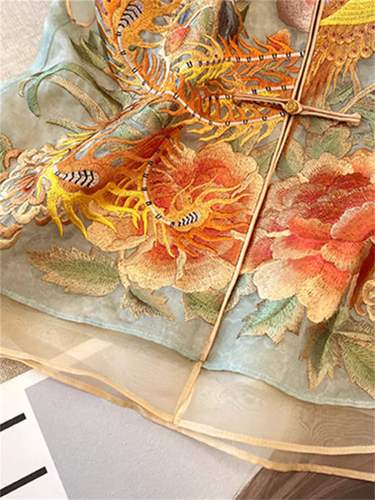 Damenweste im chinesischen Stil aus Seidenjacquard mit Stickerei, Rundhalsausschnitt und Knotenknopfverschluss