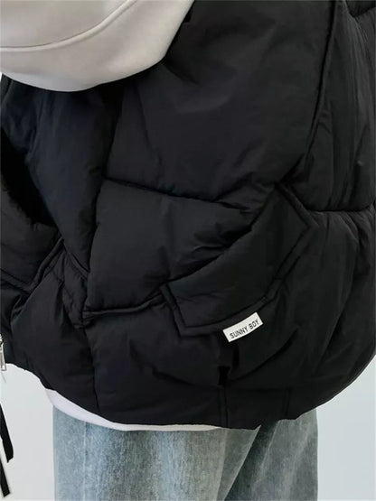 Locker geschnittene, wattierte Weste für Damen in Übergrößen