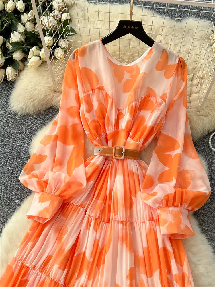 Elegantes, bedrucktes Maxikleid im französischen Stil mit Laternenärmeln für Damen