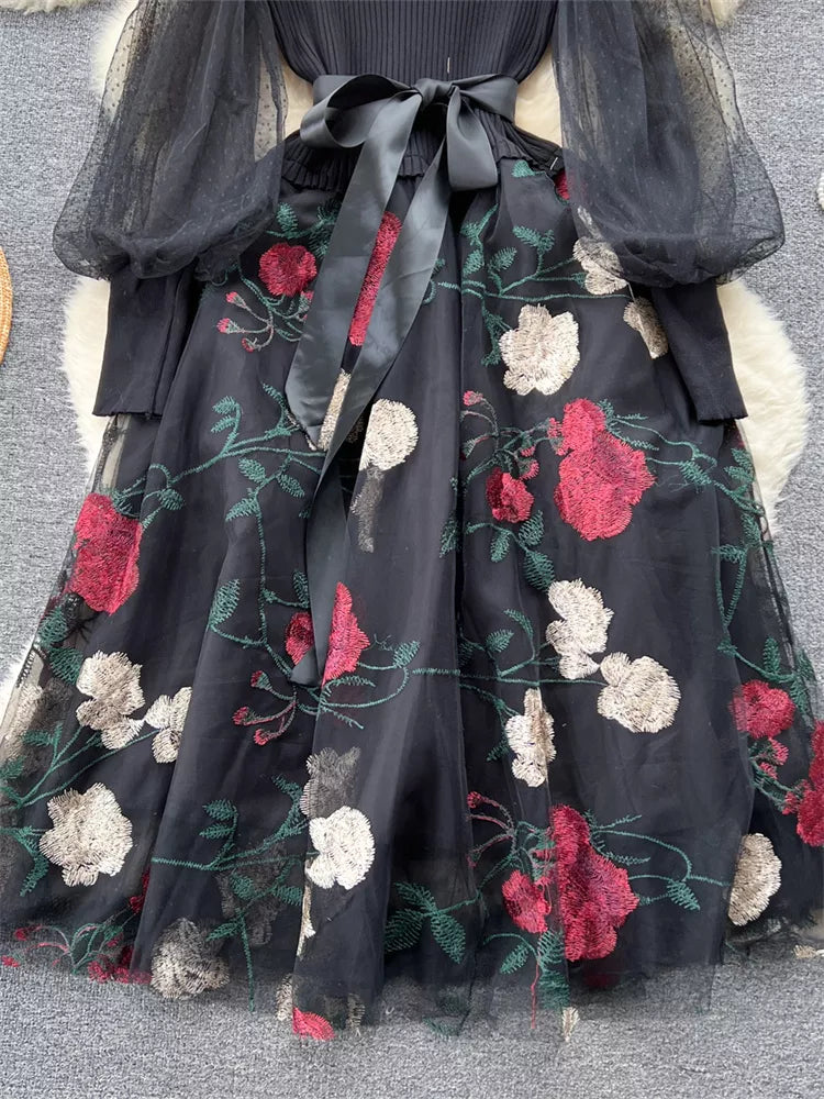 Elegant French Style Knitted Spliced Floral Mesh Dress