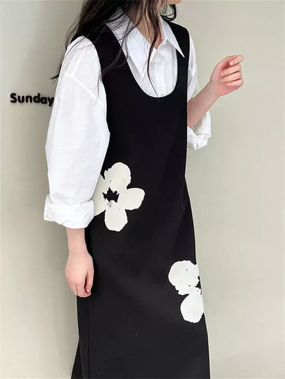 Ärmelloses Kleid im französischen Chic mit U-Ausschnitt und Flockdruck