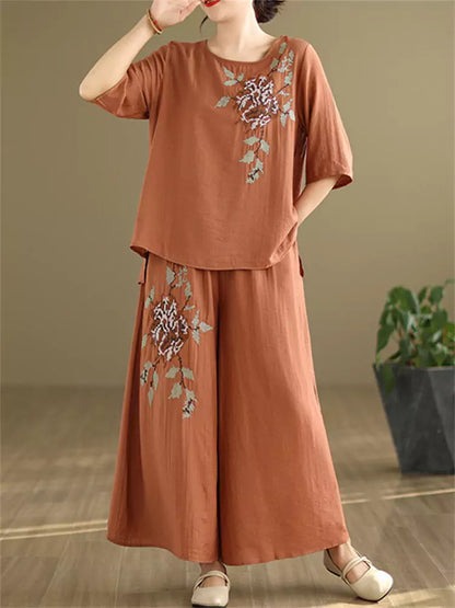Conjunto de dos piezas de lino y algodón bordado vintage para mujer: blusa holgada y pantalones anchos.