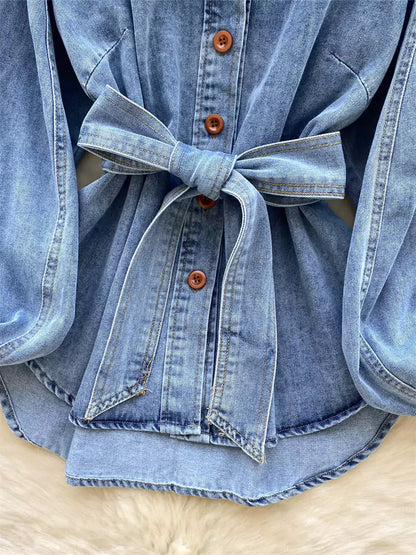 Vintage-Chic Jeansbluse mit Schnürung an der Taille und Laternenärmeln für Damen