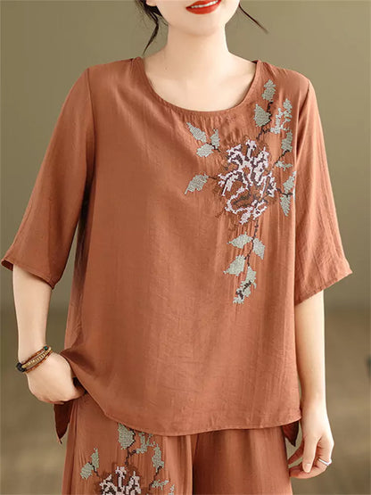 Conjunto de dos piezas de lino y algodón bordado vintage para mujer: blusa holgada y pantalones anchos.