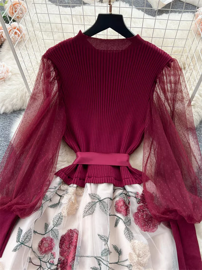 Elegant French Style Knitted Spliced Floral Mesh Dress