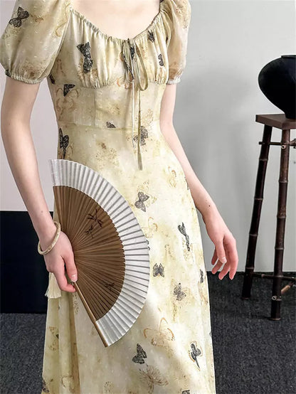 Elegantes Midikleid mit Vintage-Print, schmal geschnitten