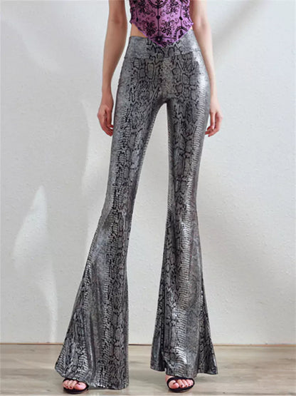 Pantalones acampanados de cintura alta con estampado de serpiente y alta elasticidad, con largo extendido y estampado dorado.
