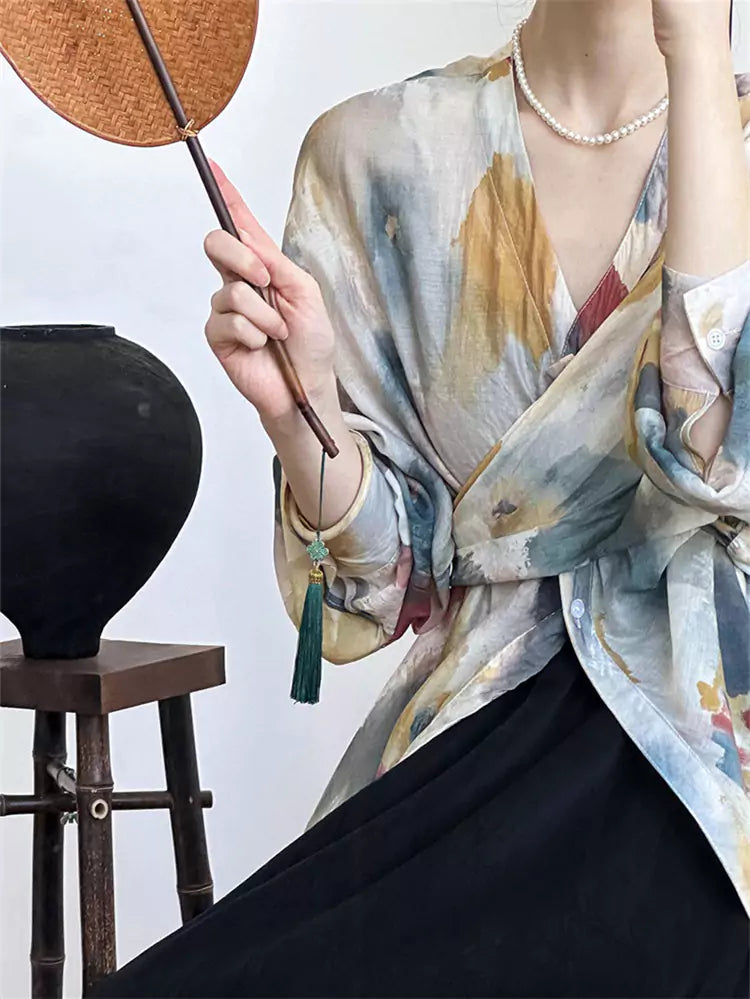 Blusa francesa vintage de manga larga con efecto tie-dye y dobladillo irregular