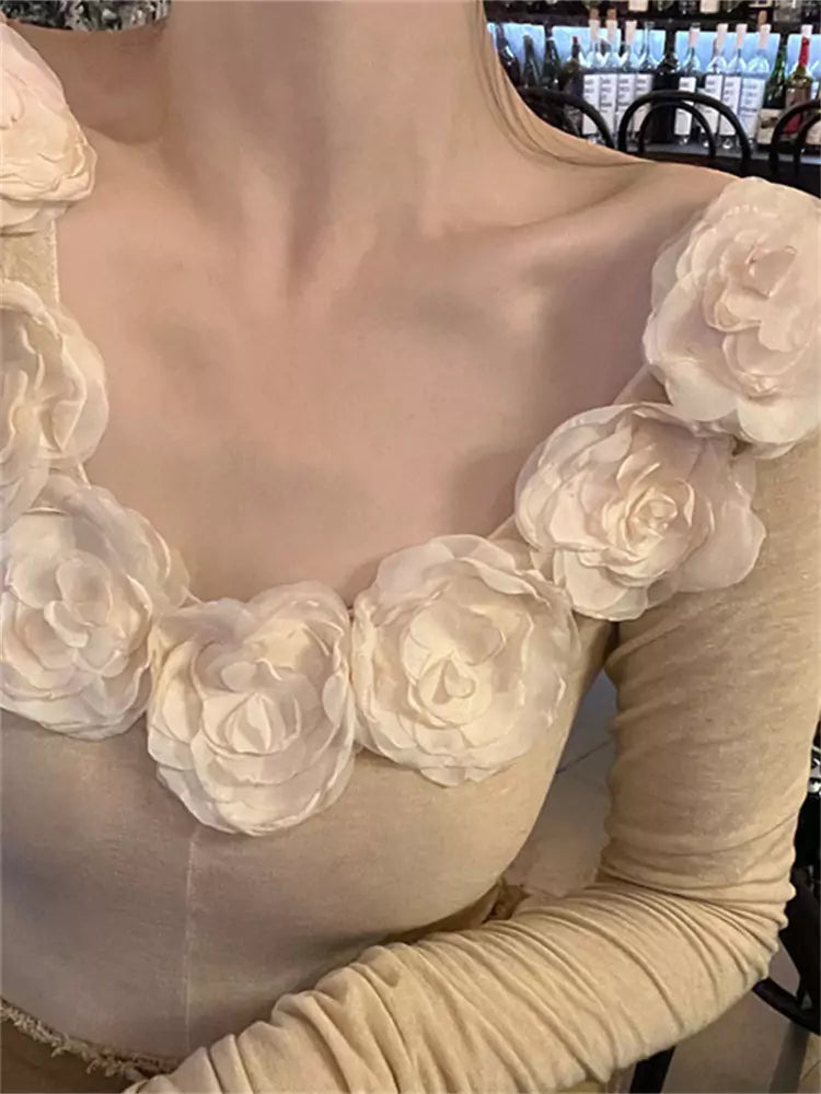 Langarm-T-Shirt im französischen Stil mit floralem Dekor