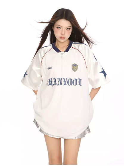 Baseball-T-Shirt im amerikanischen College-Stil mit V-Ausschnitt