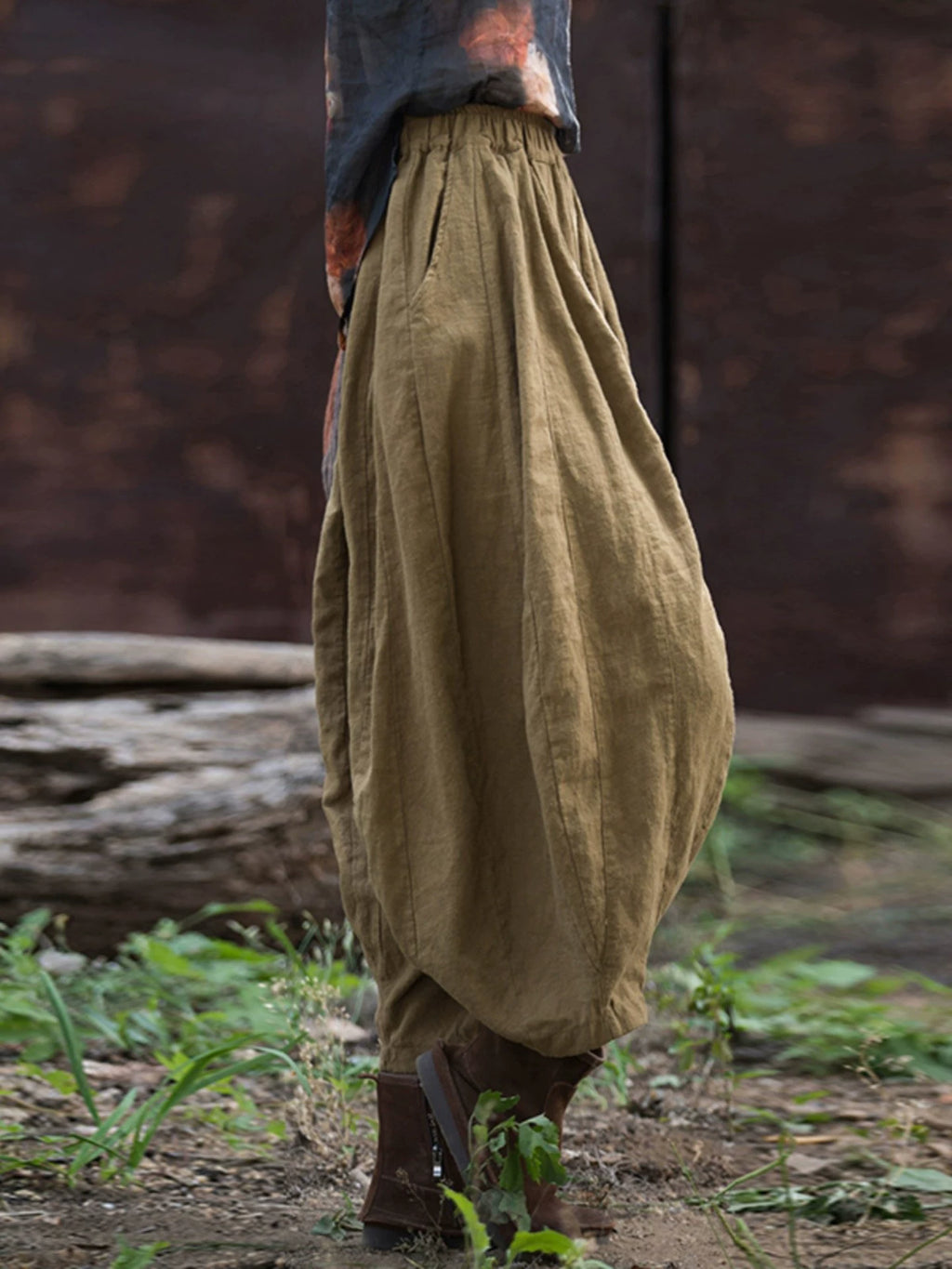 Balloon-Leg Pants in Linen-Look Textured Fabric