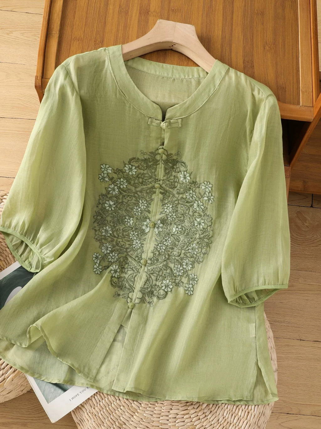 Cotton-Linen Blouse with Floral Lace Embroidery