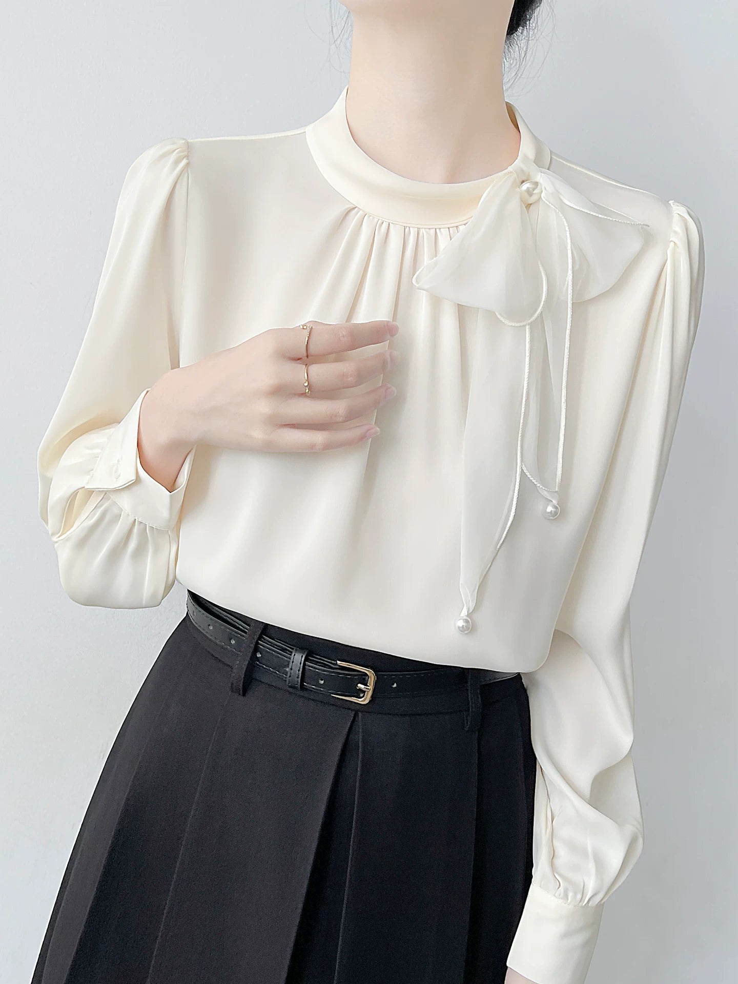 Relaxed Blouse with 3D Bow & Pearl Tie Detail