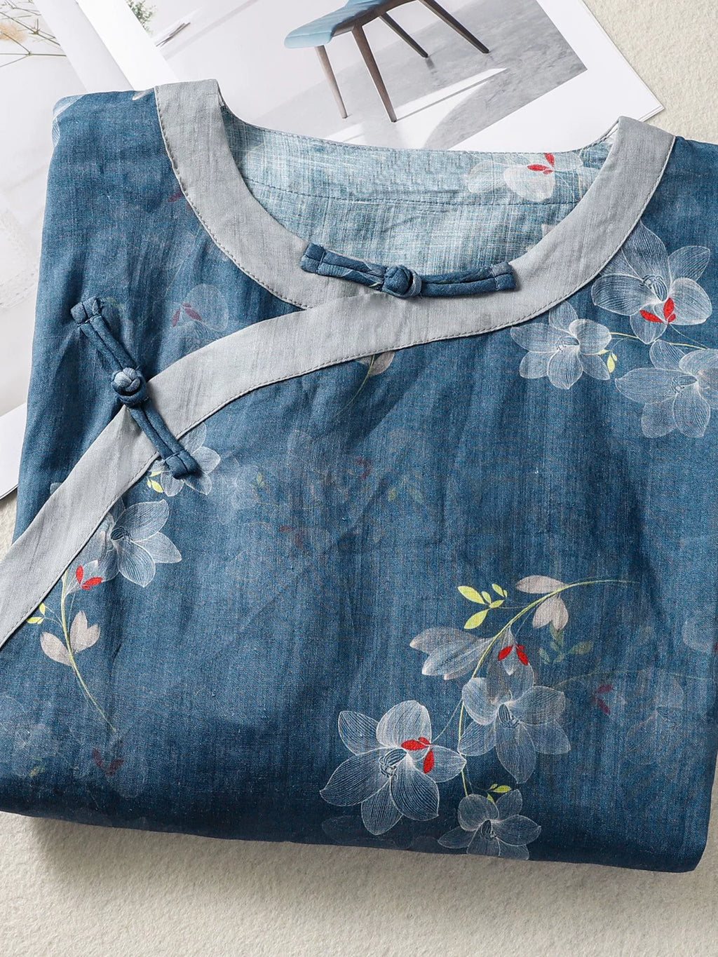 Cotton-Linen Tunic with Chinese-Style Stand Collar