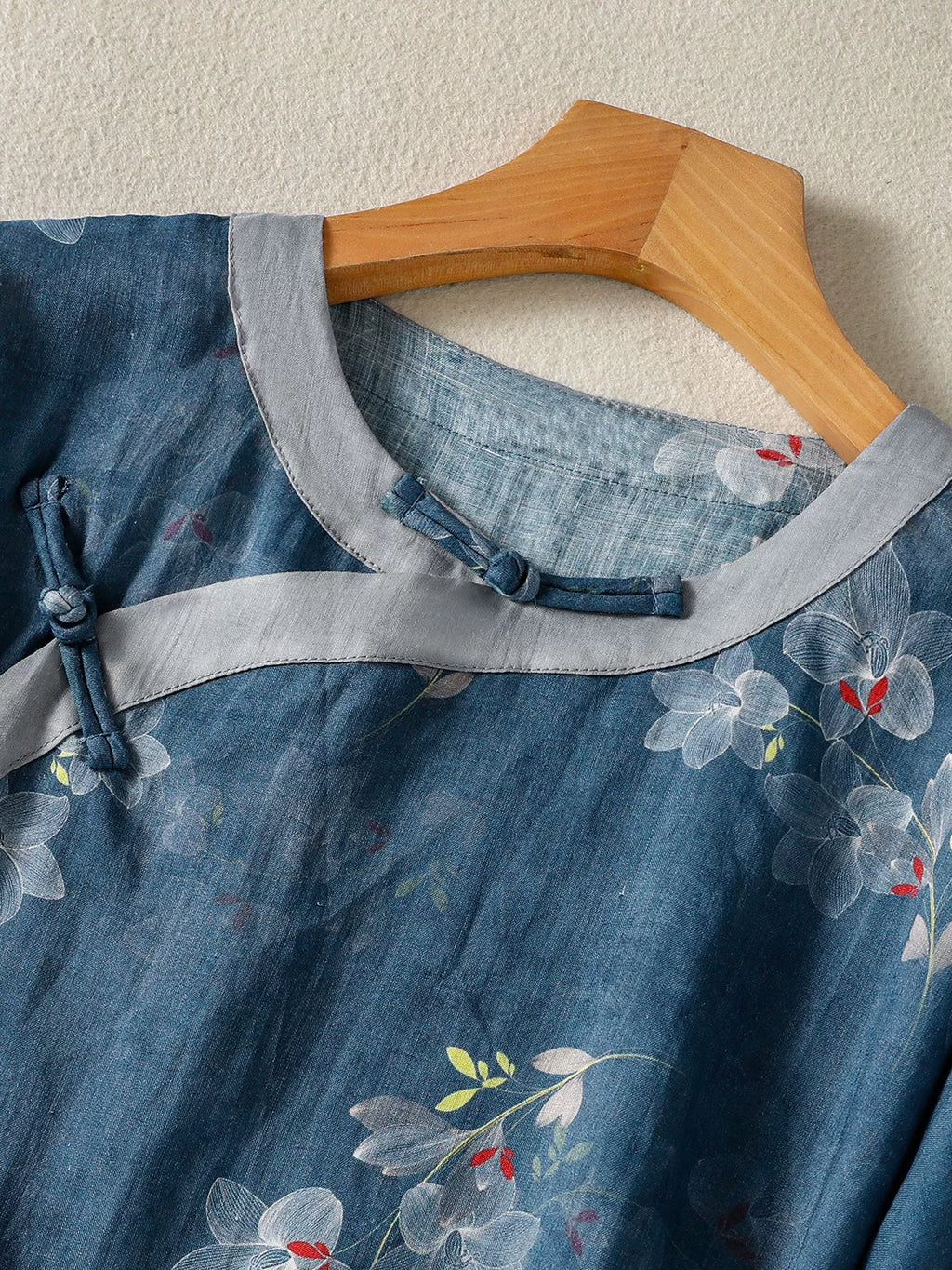 Cotton-Linen Tunic with Chinese-Style Stand Collar