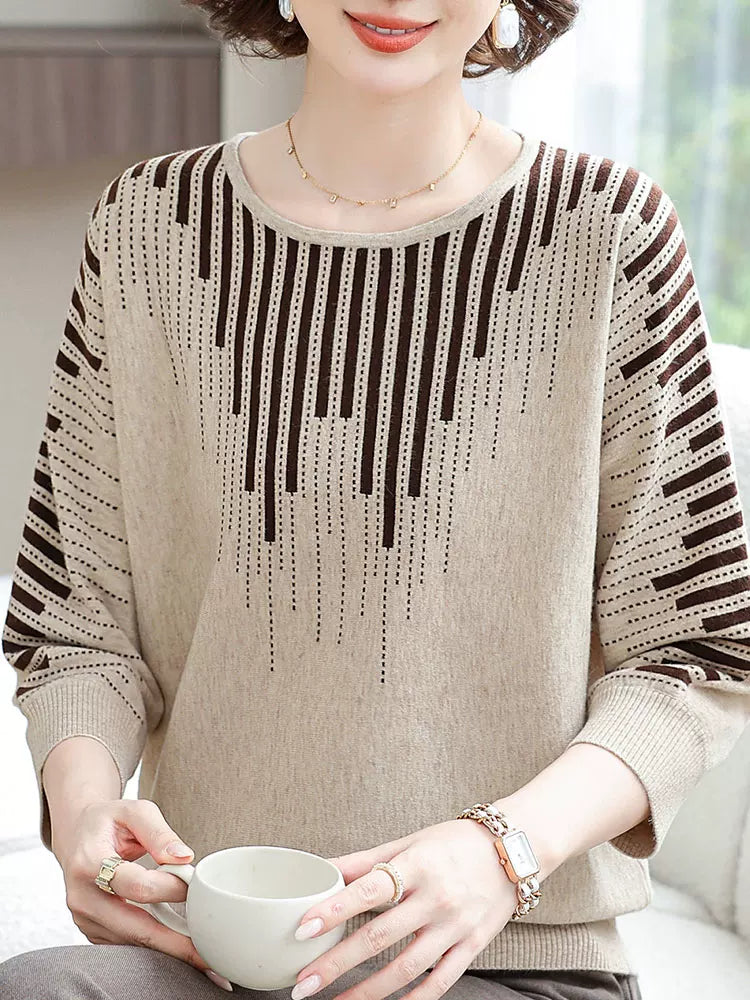 Geometric Jacquard Half Sleeve Knit Top in Polyester