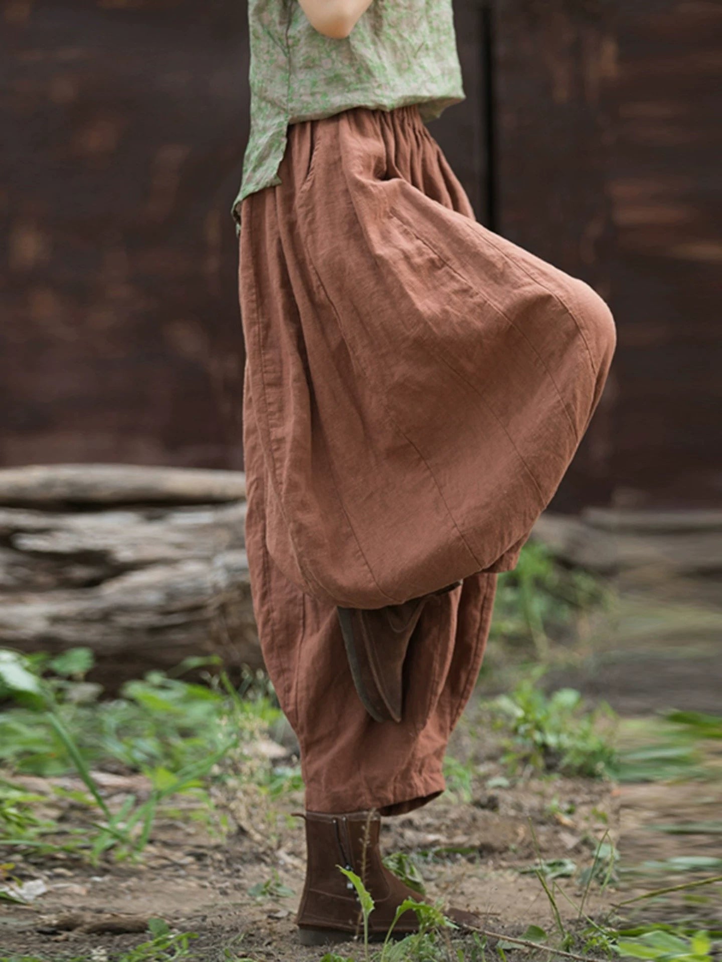 Balloon-Leg Pants in Linen-Look Textured Fabric