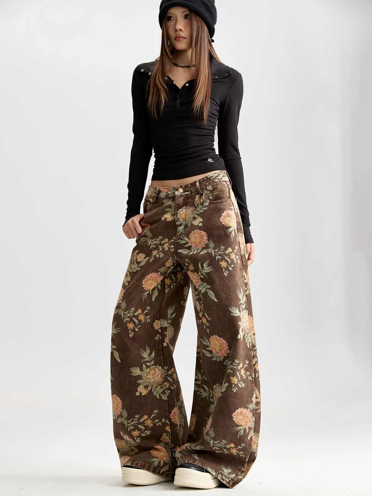 Floral Wide-Leg Jeans with Vintage Wash