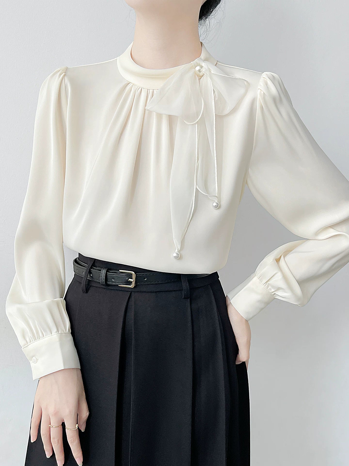 Relaxed Blouse with 3D Bow & Pearl Tie Detail