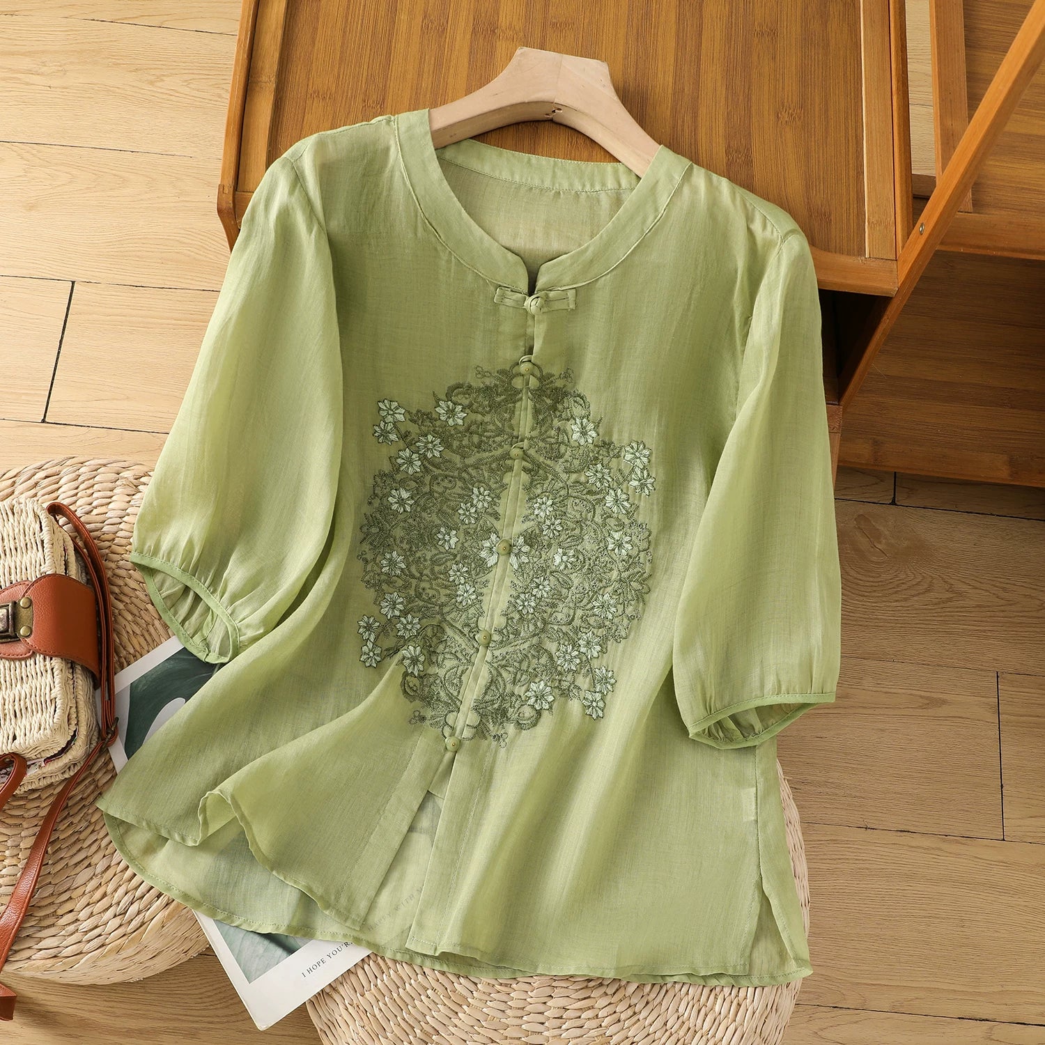 Cotton-Linen Blouse with Floral Lace Embroidery