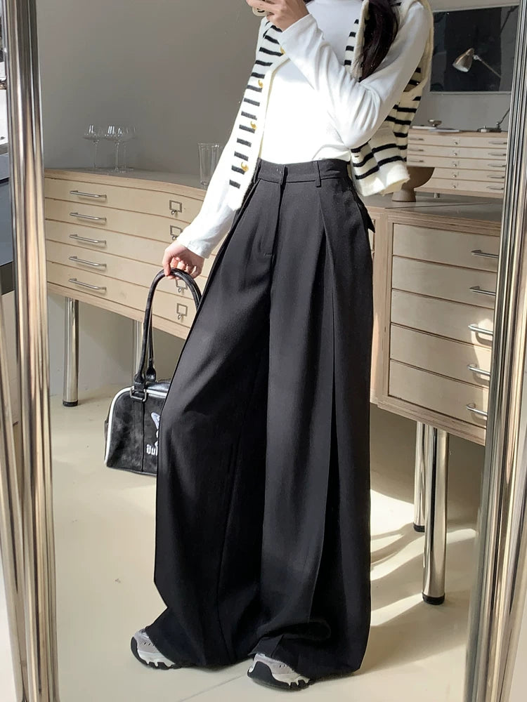 High-Waisted Wide-Leg Pants with Structured Pleats