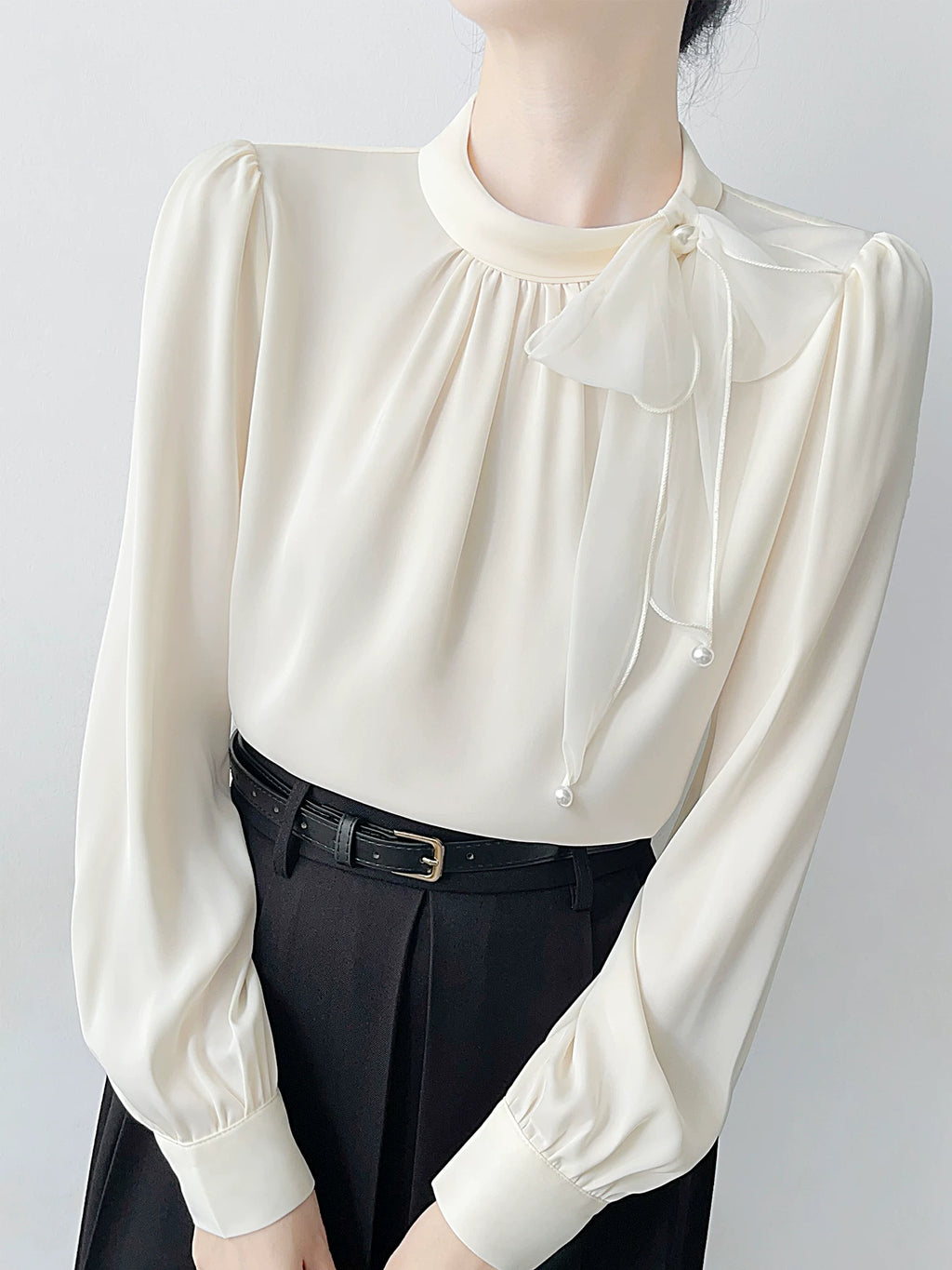 Relaxed Blouse with 3D Bow & Pearl Tie Detail