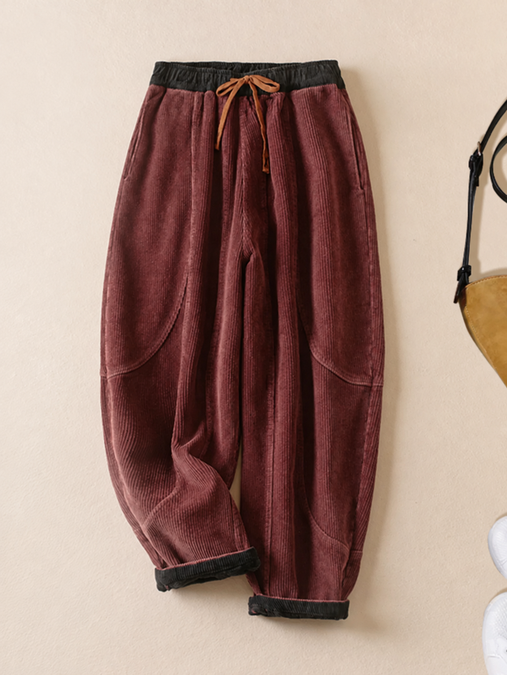 Retro Corduroy Balloon-Leg Pants Fleece-Lined Drawstring Waist