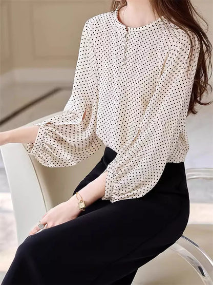 Casual Chic Polka Dot Chiffon Blouse with Lantern Sleeves