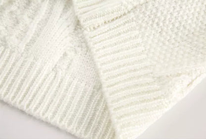 Grobstrickpullover aus warmem Mohair im Retro-Zopfmuster