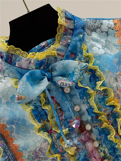 Elegante Bluse im Court-Stil mit floralem Print, Rüschenbesatz und Schleifendetail