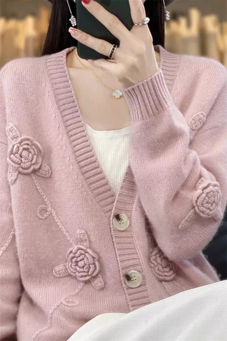 Elegante cárdigan de punto de crochet con cuello en V y rosa 3D