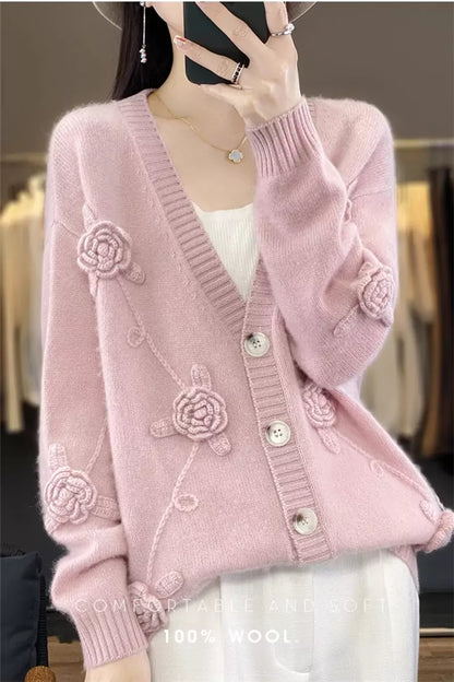 Elegante cárdigan de punto de crochet con cuello en V y rosa 3D